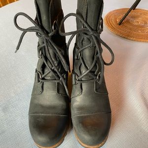 Sorel Like New Boots! Size 8/39 EUR